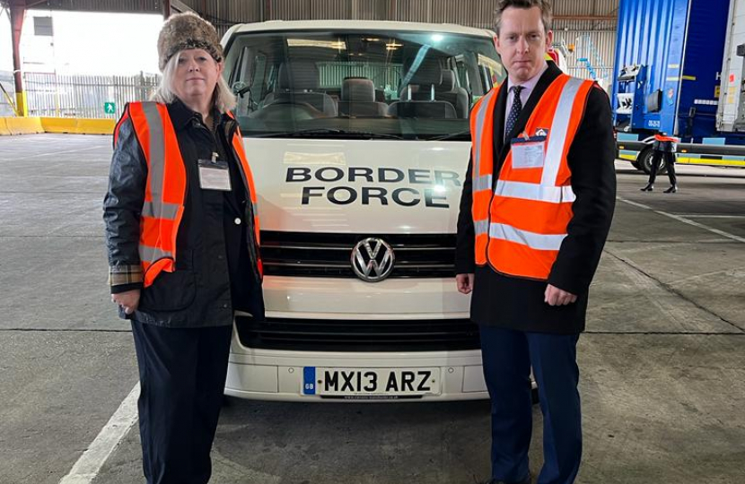 Minister Pursglove & JDP visiting Border Force Purfleet 